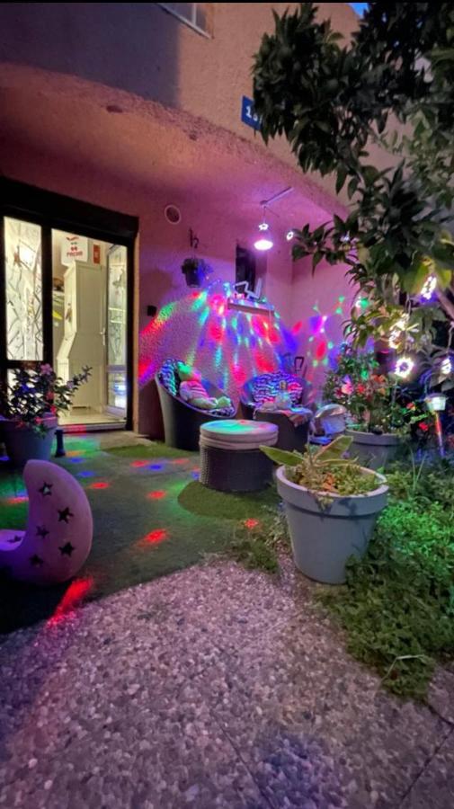 Résidence de standing avec piscine chauffée Agde Extérieur photo